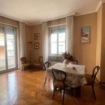 Affitto 5 camera appartamento di 209 m² in Roma