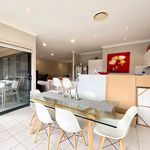 Rent 3 bedroom apartment in Nelson Bay - Corlette
