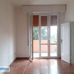 Affitto 4 camera appartamento di 97 m² in Bologna