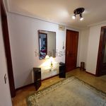 Rent 4 bedroom apartment of 94 m² in Oviedo
