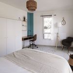 Rent 1 bedroom apartment of 15 m² in Villeurbanne