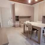 Rent 3 bedroom apartment of 80 m² in Rho
