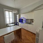 Affitto 5 camera appartamento di 220 m² in Milan