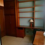 Rent 4 bedroom apartment of 93 m² in Logrono