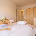 Rent 2 bedroom apartment of 83 m² in Lanark