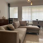 Rent 3 bedroom apartment in Parede