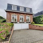 Maison de 500 m² avec 5 chambre(s) en location à Tervuren