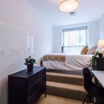 Rent 4 bedroom flat in Ross-on-Wye