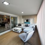 Alquilo 2 dormitorio apartamento de 120 m² en Puerto Banús