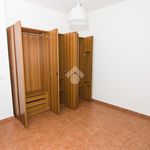 Rent 4 bedroom apartment of 87 m² in Gavi