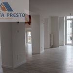 Affitto 5 camera appartamento di 132 m² in Albizzate