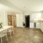 Rent 4 bedroom house in Epping