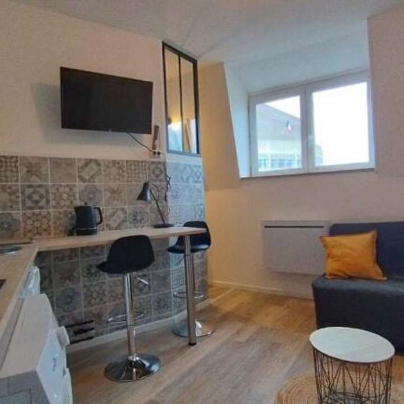Location appartement 1 pièce 15 m² Valenciennes (59300)