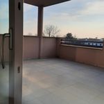 Affitto 3 camera appartamento di 150 m² in Udine