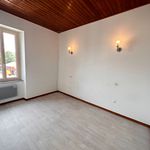 Rent 3 bedroom apartment of 46 m² in Caussade
