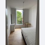 Rent 1 bedroom apartment of 200 m² in Bordeaux