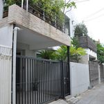 Rent 1 bedroom house of 140 m² in Khlong Tan Nuea