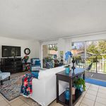 Rent 2 bedroom apartment of 98 m² in Laguna Woods