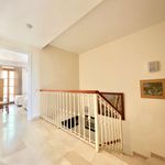 Rent 3 bedroom house of 180 m² in Cádiz