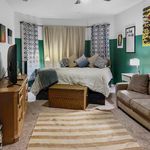 Rent 4 bedroom apartment in Lancaster