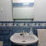 Rent a room of 80 m² in Alenquer