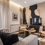 Rent 3 bedroom apartment of 139 m² in Madrid