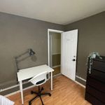 Winnipeg Room - C (Has an Apartment)
