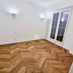 Affitto 6 camera appartamento di 206 m² in Genova