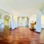 Rent 3 bedroom apartment of 260 m² in Elsene