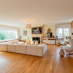 Rent 6 bedroom house of 315 m² in Drogenbos