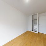 Rent 4 bedroom apartment of 86 m² in Clichy