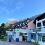 Rent 4 bedroom house of 81 m² in Annecy