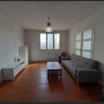 Appartement de 89 m² avec 4 chambre(s) en location à Grenoble