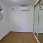 Rent 1 bedroom apartment in Wollongong
