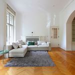 Rent 4 bedroom apartment of 136 m² in Berlin