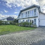 Rent 3 bedroom house of 190 m² in Wezembeek-Oppem
