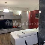 Affitto 5 camera casa di 140 m² in Castelletto Cervo