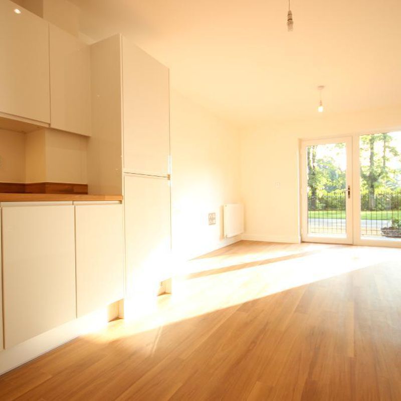 apartment at Maxwell Road, Romford, London, RM7 0FL Rush Green