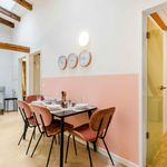Rent a room of 80 m² in Munich