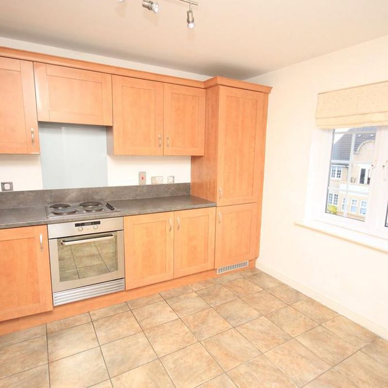 The Hawthorns, Flitwick, MK45 2 bed apartment to rent - £950 pcm (£219 pw)