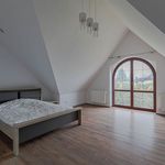 Wynajmij 6 sypialnię dom z 318 m² w Piaseczno