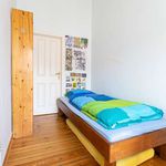 Rent a room of 110 m² in Berlin
