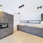 Rent 2 bedroom apartment of 103 m² in Zaventem