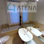 Rent 2 bedroom apartment of 107 m² in Padova