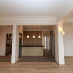 Rent 2 bedroom apartment of 101 m² in Woluwe-Saint-Pierre