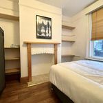 Rent 4 bedroom house in Swindon
