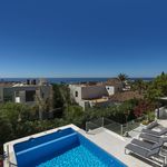 Rent 5 bedroom house of 500 m² in Marbella