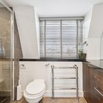 Rent 3 bedroom house of 173 m² in London