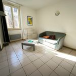 Appartement de 36 m² avec 2 chambre(s) en location à Olliergues
