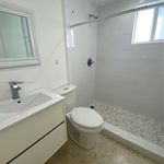 Rent 2 bedroom apartment of 1000 m² in Miami
